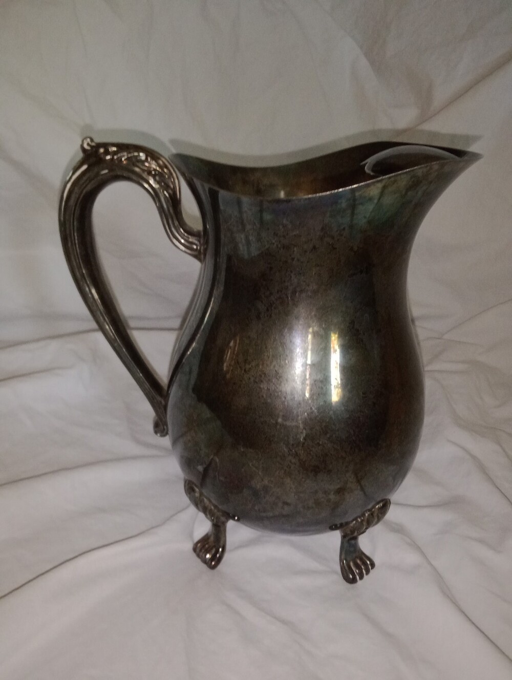Vintage Silver Plate Pitcher With Ice Gaurd Footed 8 1/4" Tall Drink Service